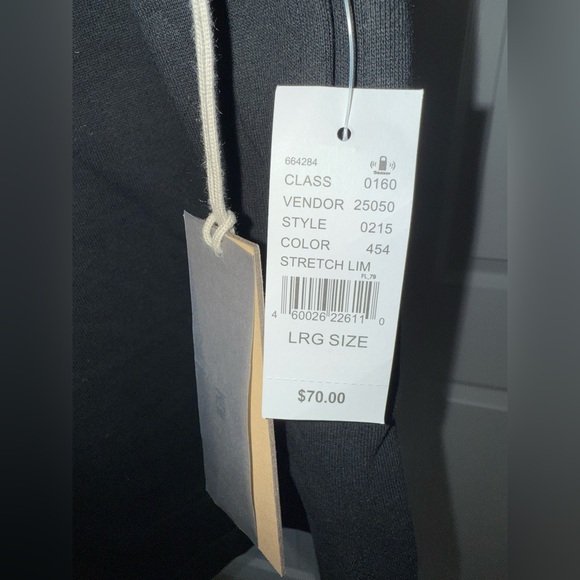 New Fear of God Essentials Shorts Stretch Limo Men’s Size Large - Picture 6 of 9